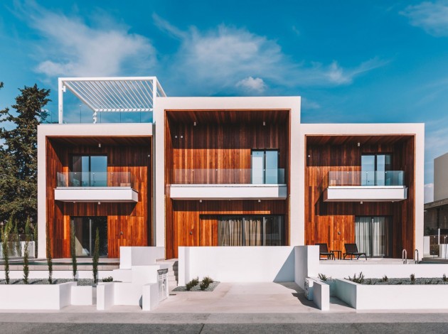 Авалон 3 Эмба